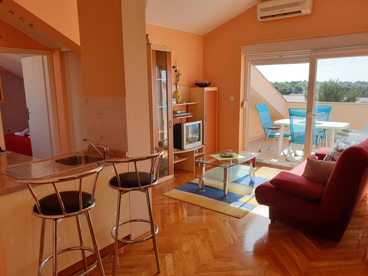 Apartment Valamar Novalja Exterior foto