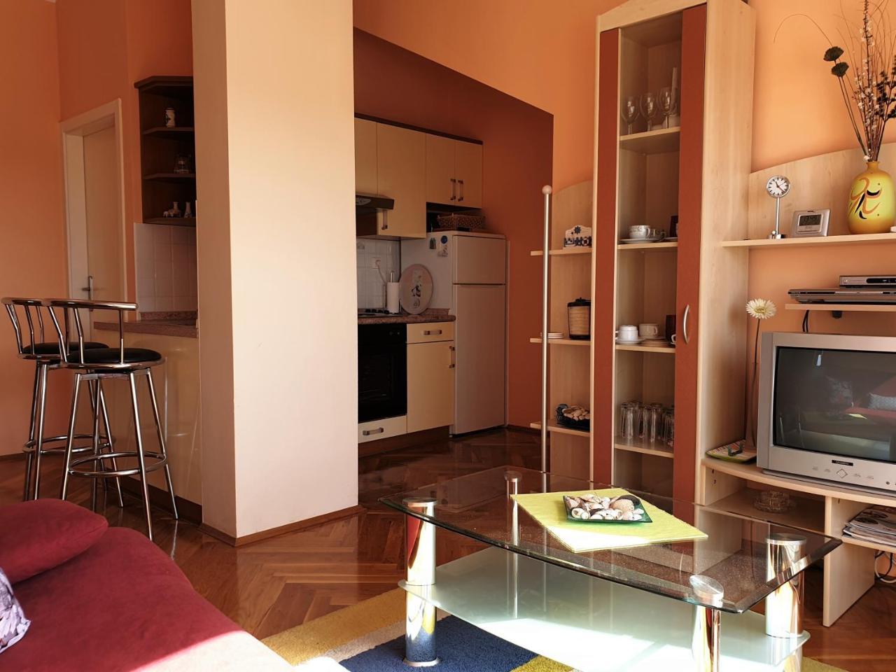 Apartment Valamar Novalja Exterior foto